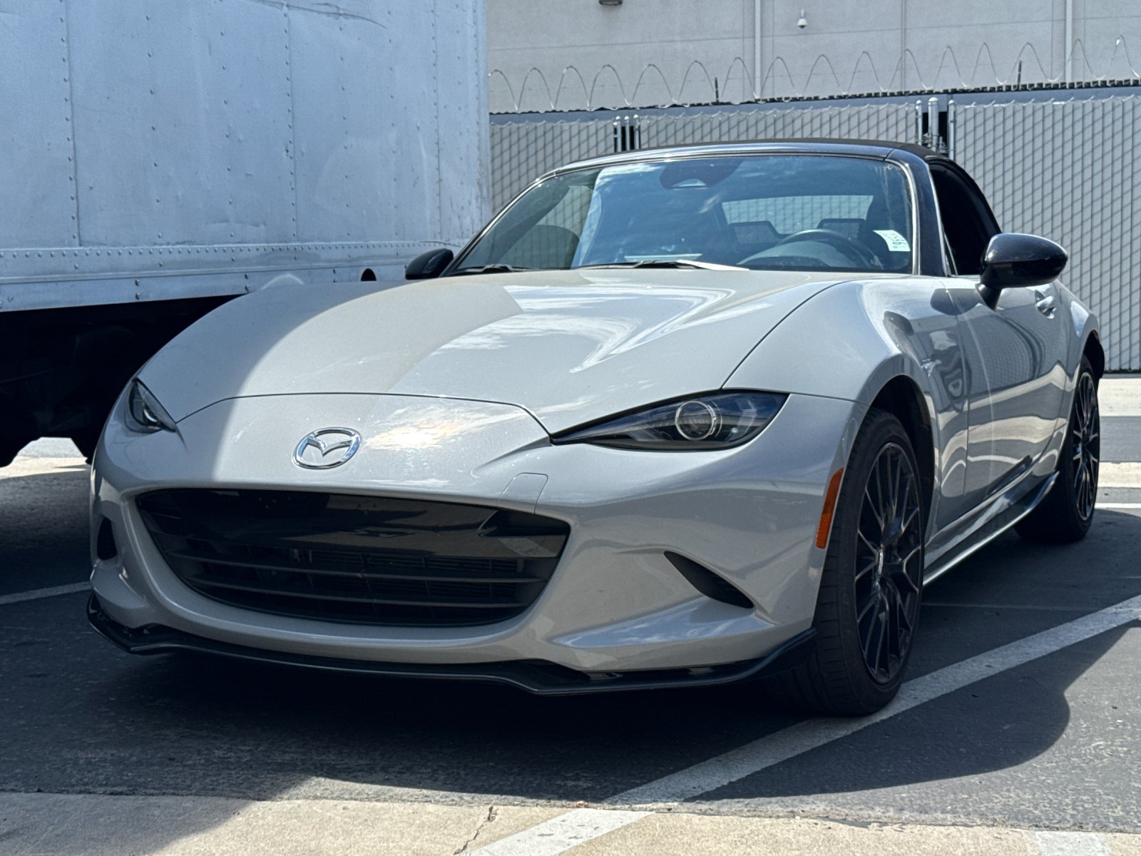 mazda mx-5 miata 2024 JM1NDAC76R0606957 image mazda mx-5 miata 2024 JM1NDAC76R0606957 image